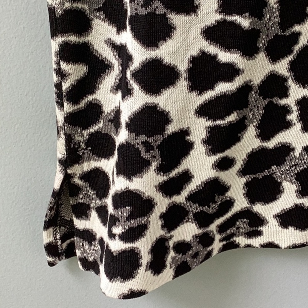 MISOOK Knit Sleeveless TankTop Black Spotted Size Medium - Picture 3 of 6